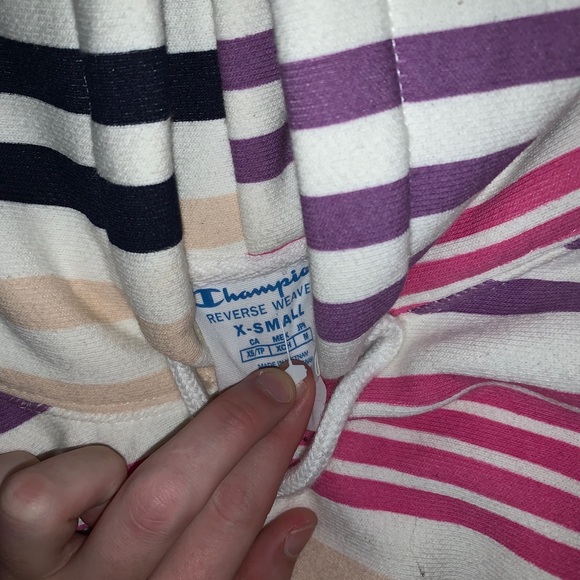 Champion crop hoodie - Picture 3 of 3